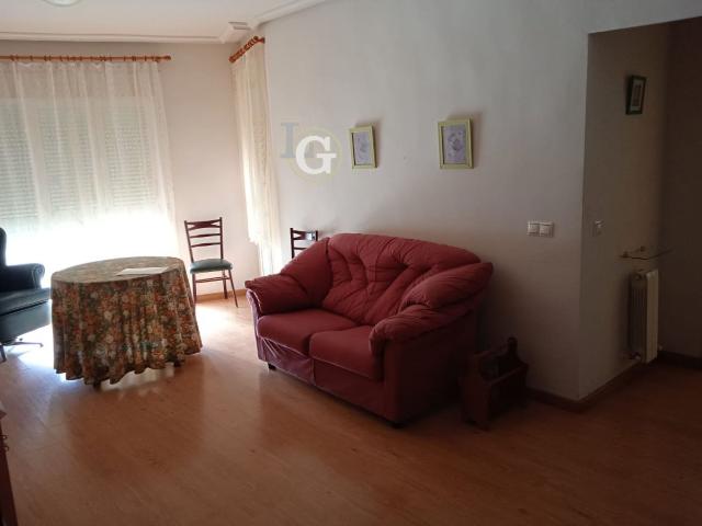 Piso en venta en Poblete