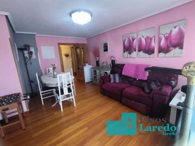 Piso en venta en Colindres, Cantabria
