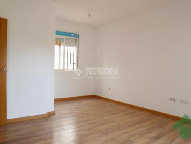 Piso en venta en Comarca de Los Montes, Andalucía
