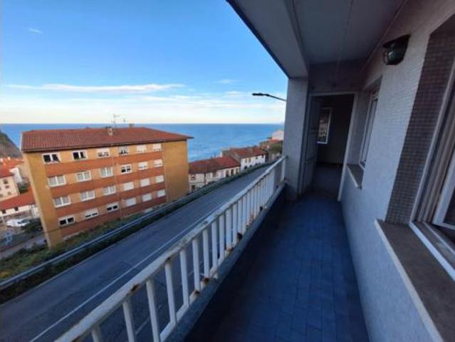 Piso en venta en Colunga, Asturias