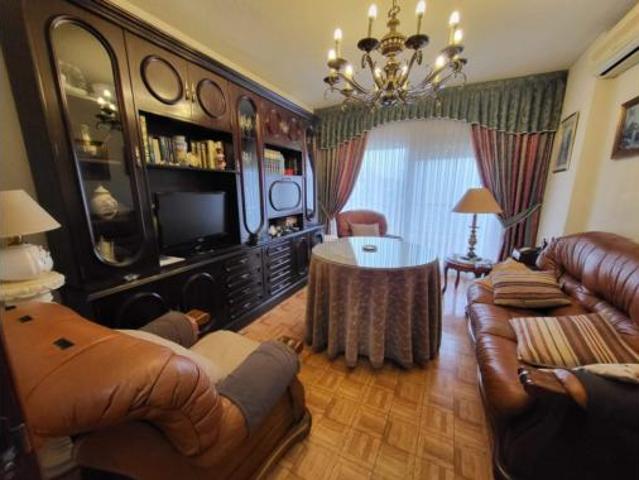 Piso en venta en Coslada, Madrid