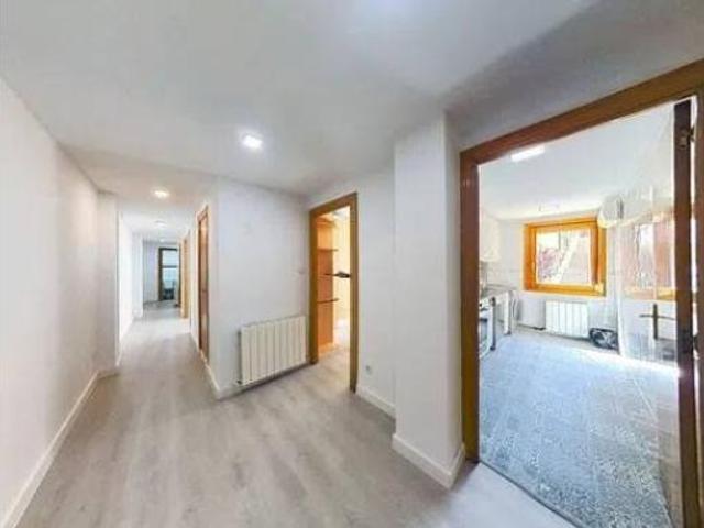Piso en venta en Urbanización Amelia, Zaragoza