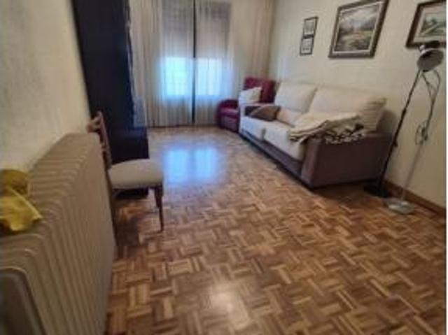 Piso en venta en Cuéllar, Castilla y León