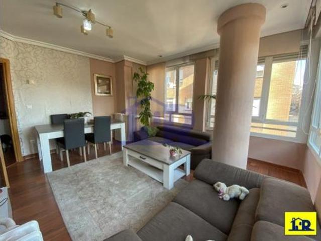 Piso en venta en Barrio de Tiradores, Cuenca