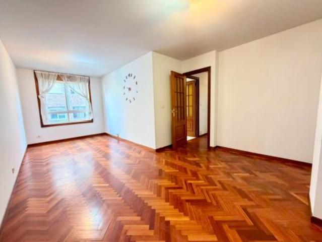 Piso en venta en Cordeda, A Coruña