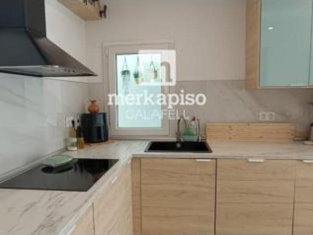 Piso en venta en Nucli Antic de Cunit, Cunit