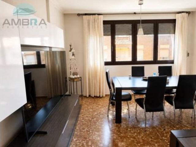 Piso en venta en Barri París-Pedrera / Camp Roig, Dénia
