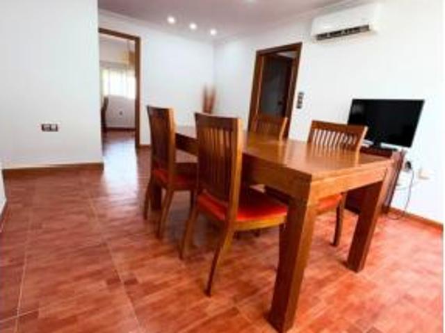 Piso en venta en La Moneda, Dos Hermanas