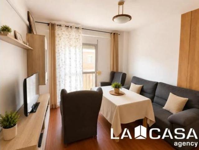 Piso en venta en Casas Baratas, Dos Hermanas