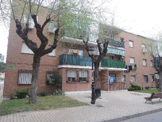 Piso en venta en El Álamo