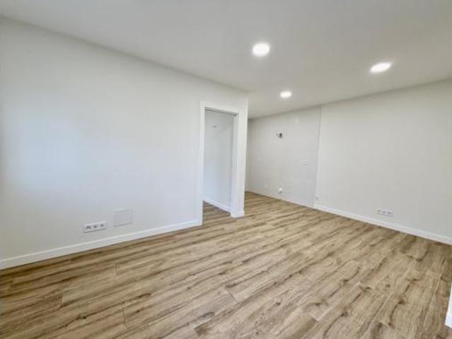 Piso en venta en Boo de Guarnizo, El Astillero