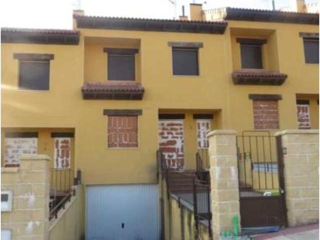 Piso en venta en El Tiemblo, Castilla y León