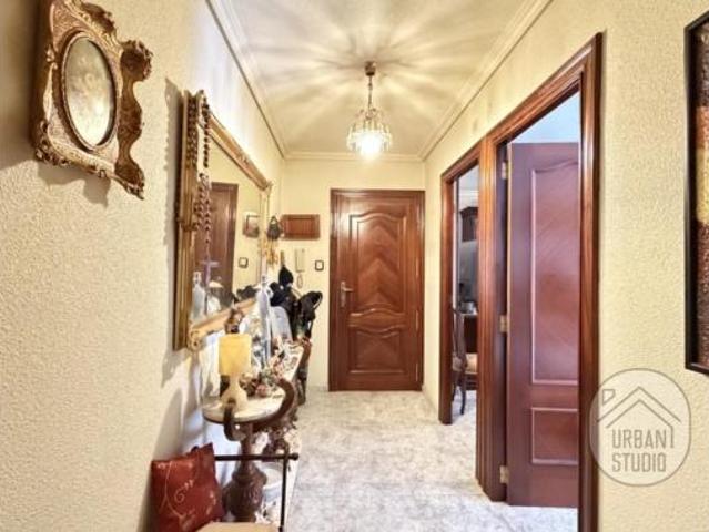 Piso en venta en Barrio Las 300, el Vinalopó Mitjà / El Vinalopó Medio