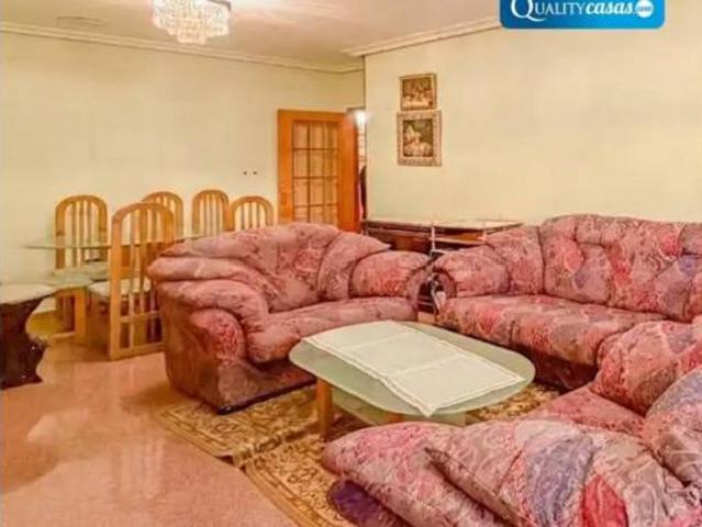 Piso en venta en Prosperidad, Elda