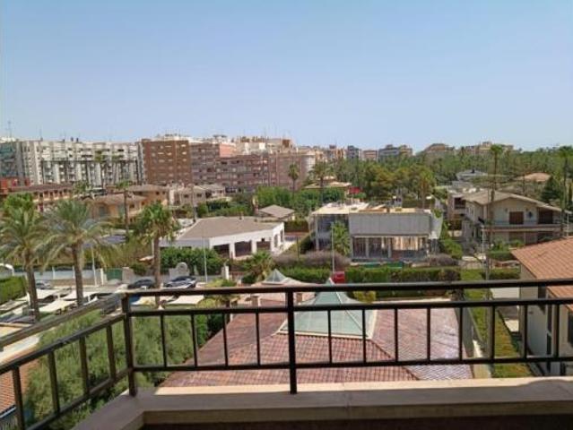 Piso en venta en Atzavares, el Baix Vinalopó