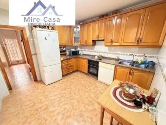 Piso en venta en Atzavares, el Baix Vinalopó