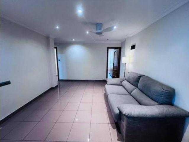 Piso en venta en Elche, Valencia