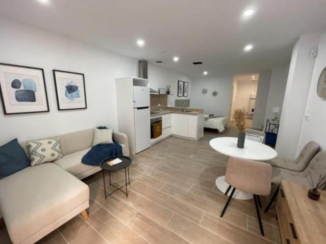 Piso en venta en Elche, Valencia