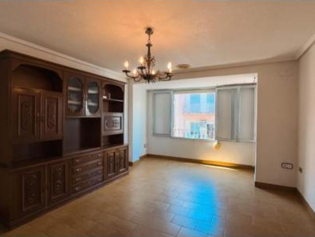 Piso en venta en Elche, Valencia