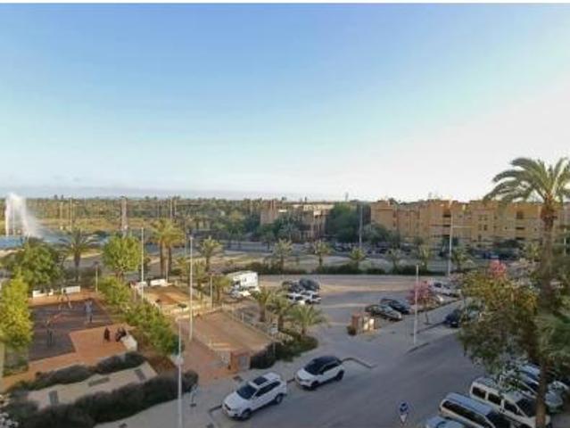 Piso en venta en Atzavares, el Baix Vinalopó