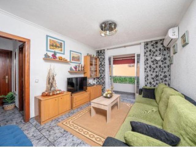 Piso en venta en Atzavares, el Baix Vinalopó