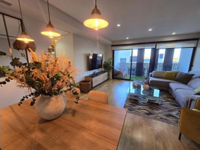 Piso en venta en Elche, Valencia