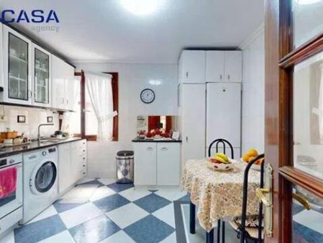 Piso en venta en Astrabudua, Erandio
