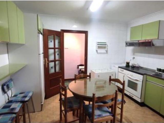 Piso en venta en Arizti, Ermua