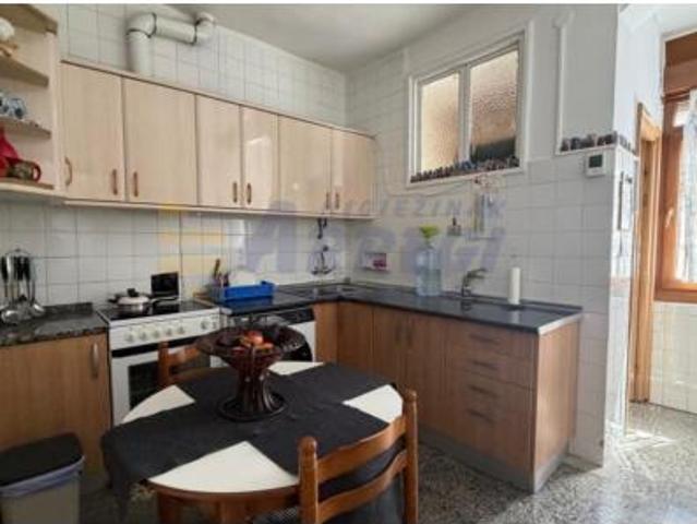 Piso en venta en Arizti, Ermua