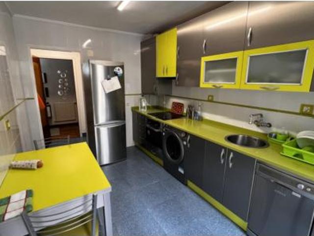 Piso en venta en Espinosa De Los Monteros, Castilla y León