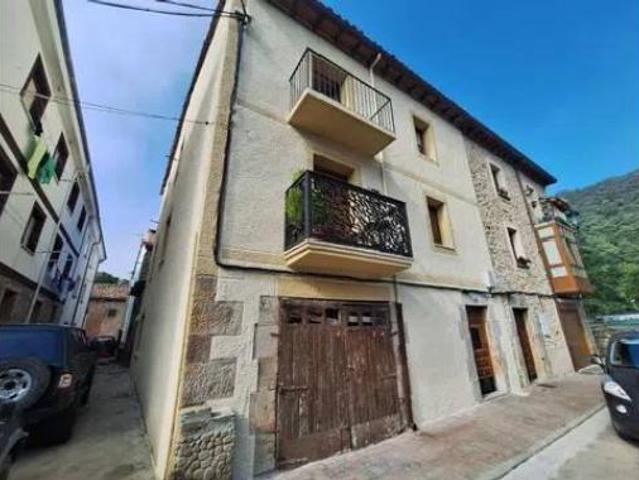 Piso en venta en Espinosa De Los Monteros, Castilla y León