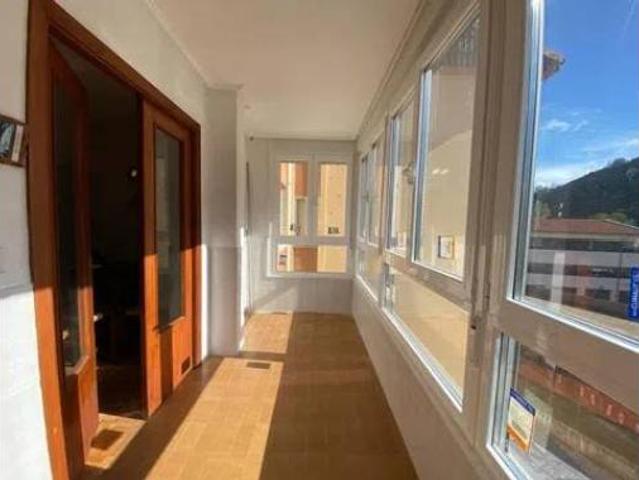 Piso en venta en Espinosa De Los Monteros, Castilla y León