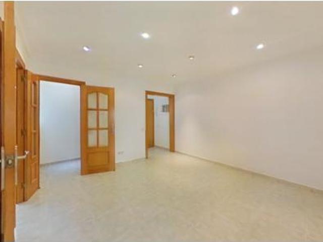 Piso en venta en Districte V, Baix Llobregat