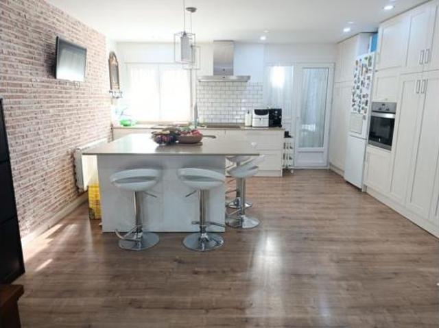Piso en venta en Esquivias, Castilla-La Mancha