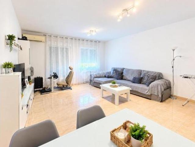 Piso en venta en Esquivias, Toledo