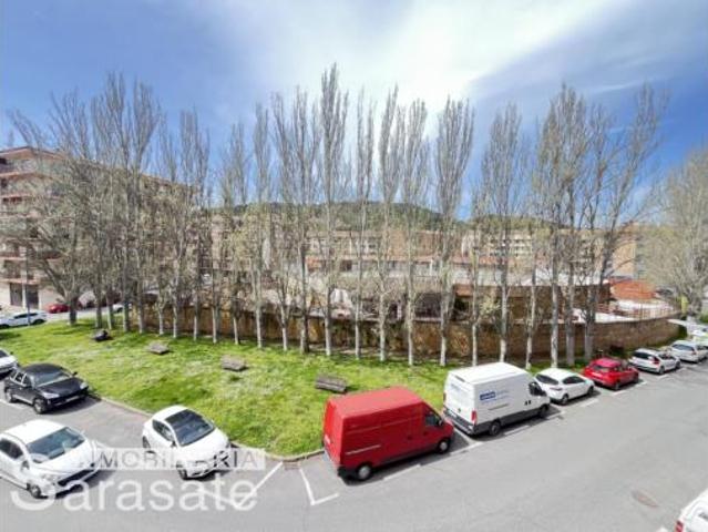 Piso en venta en Estellerria, Navarra