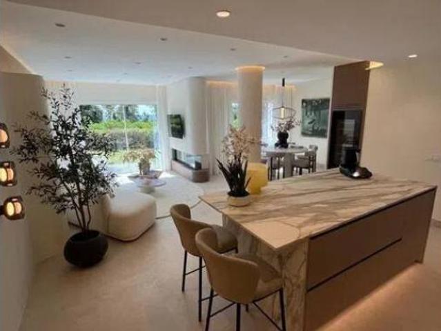 Piso en venta en Bel-Air, Costa del Sol Occidental