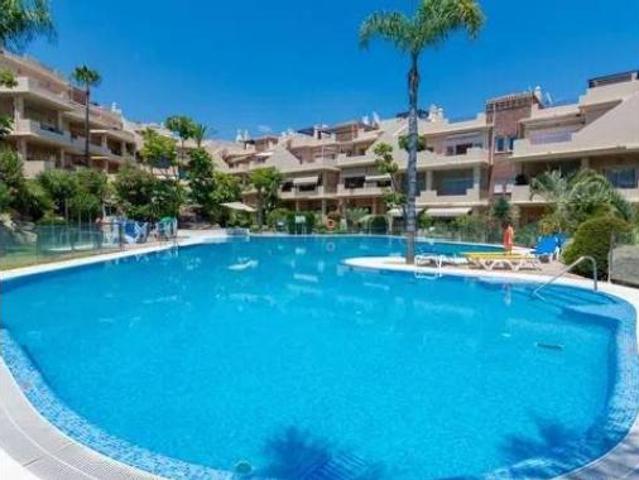 Piso en venta en La Alquería-El Paraíso, Costa del Sol Occidental