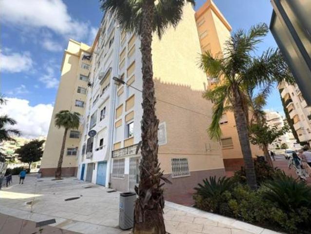 Piso en venta en Barriada Islas Canarias, Costa del Sol Occidental