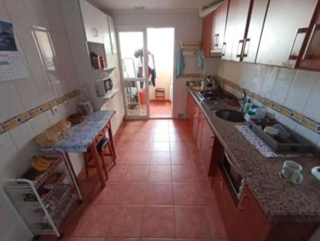 Piso en venta en Barriada Islas Canarias, Costa del Sol Occidental