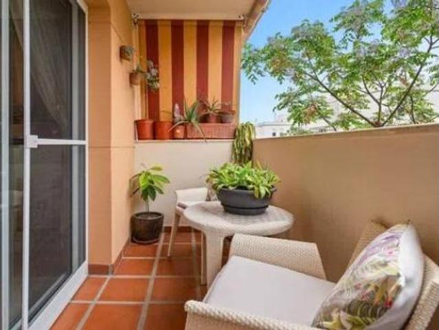 Piso en venta en Balcones del Mar, Estepona