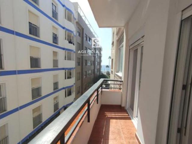 Piso en venta en Balcones del Mar, Estepona