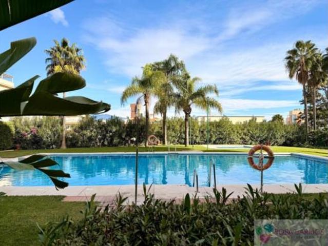 Piso en venta en Balcones del Mar, Estepona