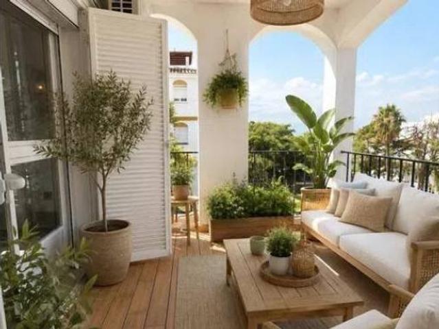 Piso en venta en Nueva Atalaya, Costa del Sol Occidental