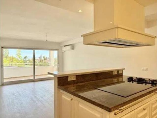 Piso en venta en El Campanario Estepona, Costa del Sol Occidental