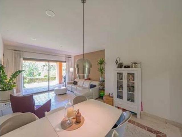 Piso en venta en Urbanización Márquez de Atalaya, Costa del Sol Occidental