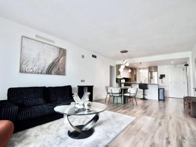 Piso en venta en El Pilar, Costa del Sol Occidental