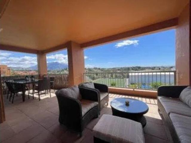 Piso en venta en Urbanización Márquez de Atalaya, Costa del Sol Occidental