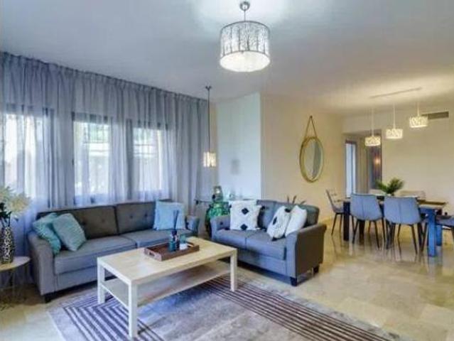 Piso en venta en El Campanario Estepona, Costa del Sol Occidental