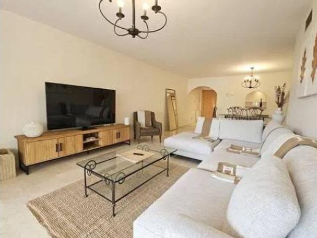 Piso en venta en El Campanario Estepona, Costa del Sol Occidental
